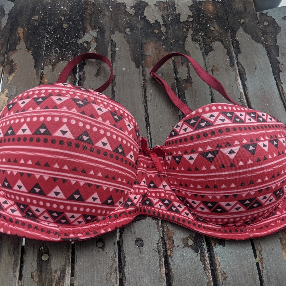NEW Always a Flirt Full Size Wire Bra Size 34C